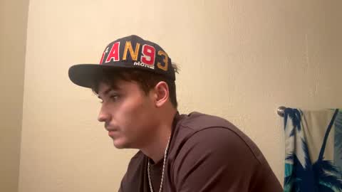 yungstudbev online show from 01-10-25, 08:40