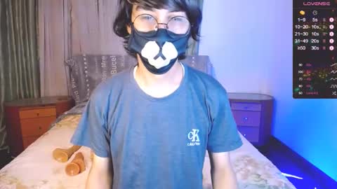 Snapshot of yuniorb chatting on 12-10-24, 03:52 the puppy boy online show from 12-10-24, 03:52