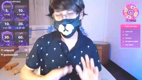 Snapshot of yuniorb chatting on 01-16-25, 04:07 the puppy boy online show from 01-16-25, 04:07