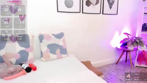 Yunna online show from 10-10-25, 11:31