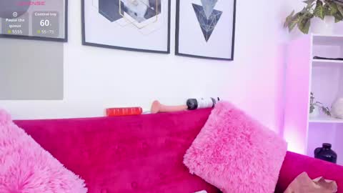 Yunna online show from 04-20-26, 11:46