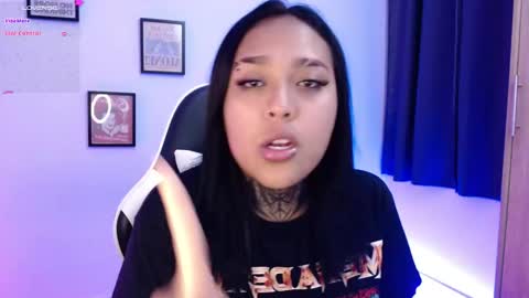 Snapshot of yunomi_1 chatting on 02-07-26, 04:49 Angelly online show from 02-07-26, 04:49