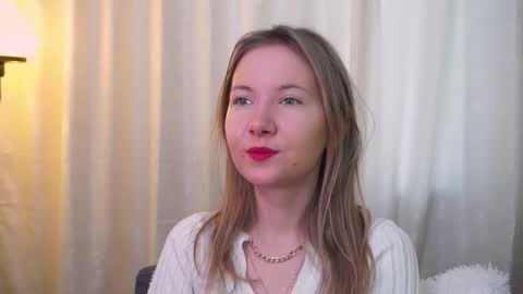 Snapshot of yuricazel chatting on 02-05-26, 08:08 Alesia online show from 02-05-26, 08:08