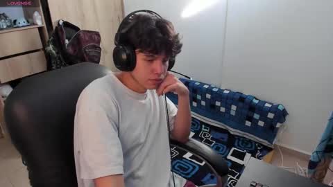 Snapshot of yurii_moody chatting on 09-14-25, 09:25 yurii_moody online show from 09-14-25, 09:25