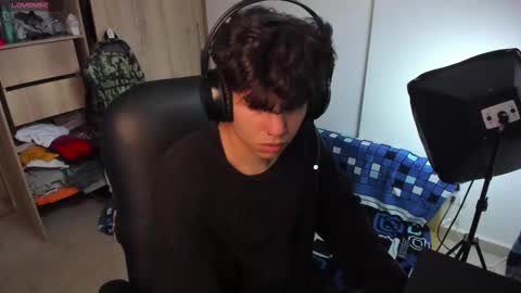 Snapshot of yurii_moody chatting on 09-19-25, 09:48 yurii_moody online show from 09-19-25, 09:48