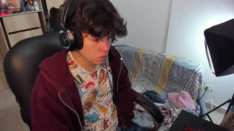 yurii_moody online show from 10-27-25, 06:12