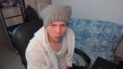 yurii_moody online show from 12-05-25, 07:54