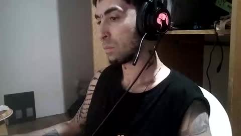 Yuumi online show from 10-18-25, 06:58