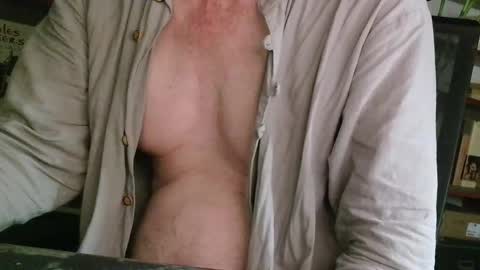 Snapshot of yvanbonar181018 chatting on 09-21-25, 04:47 yvanbonar181018 online show from 09-21-25, 04:47