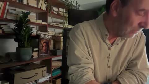 Snapshot of yvanbonar181018 chatting on 09-25-25, 10:02 yvanbonar181018 online show from 09-25-25, 10:02