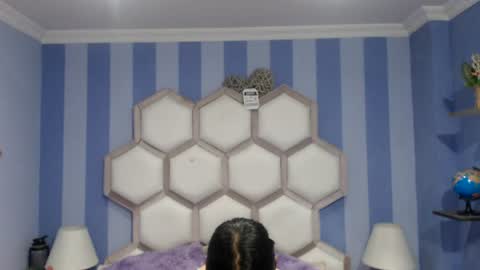 Snapshot of yvi_taylor chatting on 07-13-26, 12:08 yvi online show from 07-13-26, 12:08