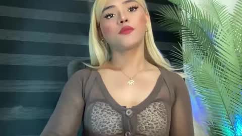 Miss Cali online show from 02-17-25, 04:42