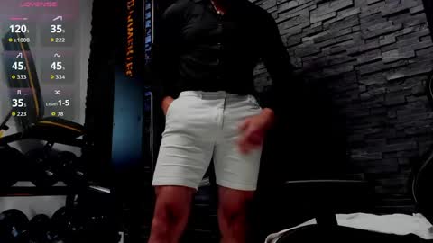 Snapshot of yy_david_yy chatting on 05-17-26, 03:19 David online show from 05-17-26, 03:19
