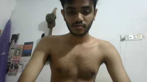 Snapshot of z01dsi chatting on 06-24-26, 04:17 z01dsi online show from 06-24-26, 04:17