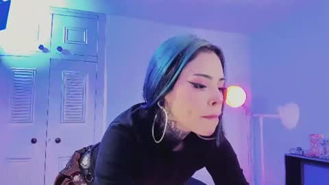 tazzie online show from 06-17-26, 01:08