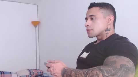 Snapshot of zac_colleng07 chatting on 01-05-25, 07:17 Zac Colleng online show from 01-05-25, 07:17