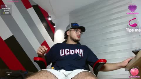 Zack  online show from 04-12-26, 12:21