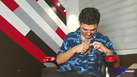 Snapshot of zac_golden chatting on 06-02-26, 12:18 Zack online show from 06-02-26, 12:18