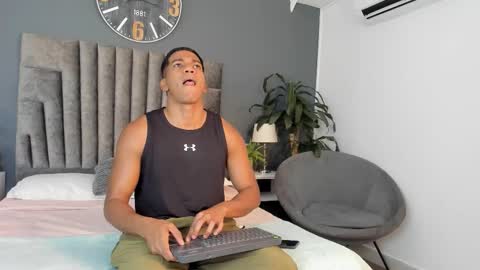 zac online show from 10-09-25, 07:23