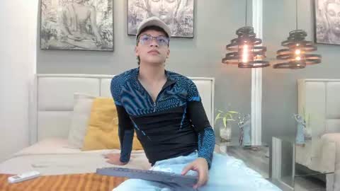 Snapshot of zac_million chatting on 07-26-26, 11:50 Zac Million online show from 07-26-26, 11:50