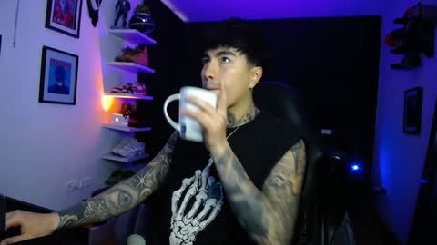 zac_muller1 online show from 11-30-25, 02:54