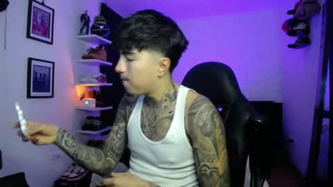 zac_muller1 online show from 01-11-26, 11:59