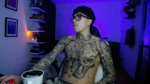 zac_muller1 online show from 04-07-26, 06:03