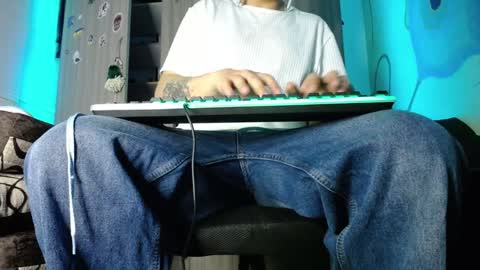 Snapshot of zac_watson chatting on 12-15-24, 06:40 Zac Freelance model online show from 12-15-24, 06:40