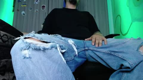 Snapshot of zac_watson chatting on 12-20-24, 05:36 Zac Freelance model online show from 12-20-24, 05:36