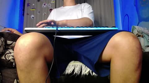 Snapshot of zac_watson chatting on 02-03-25, 01:51 Zac Freelance model online show from 02-03-25, 01:51