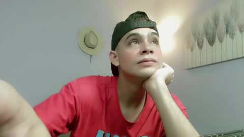 ZACARIAS online show from 10-20-25, 03:40