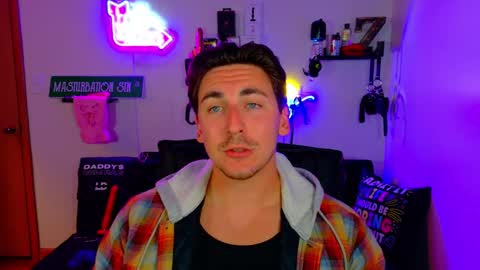 Zach Rhyder online show from 09-28-25, 01:44