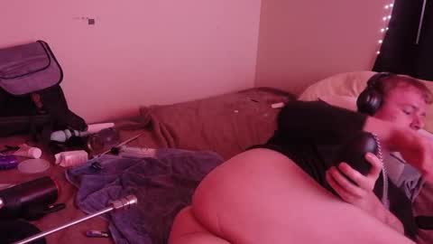 Zach Feels online show from 10-11-25, 08:57