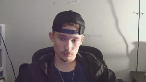 zachmcw25 online show from 12-03-25, 01:35