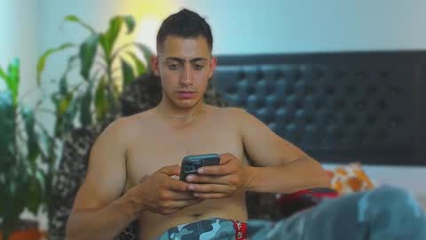 Snapshot of zachpri20 chatting on 09-24-25, 09:29 zachpri20 online show from 09-24-25, 09:29