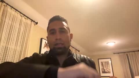 Snapshot of zachwest6864 chatting on 10-24-25, 01:57 zachwest6864 online show from 10-24-25, 01:57