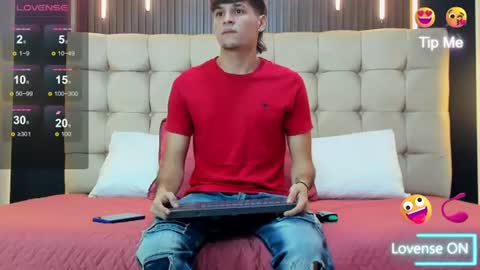 zack23__ online show from 06-13-26, 03:04