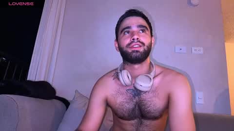 zack_sullivan22 online show from 05-15-26, 11:12