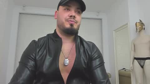 Snapshot of zackconnorsx chatting on 12-16-24, 11:50 Zack online show from 12-16-24, 11:50