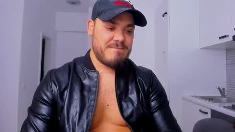 Snapshot of zackconnorsx chatting on 10-13-25, 09:26 Zack online show from 10-13-25, 09:26