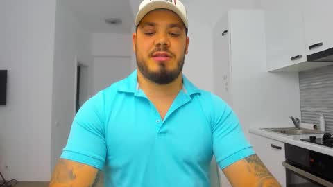 Snapshot of zackconnorsx chatting on 10-18-25, 09:15 Zack online show from 10-18-25, 09:15