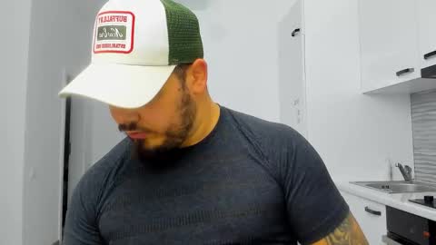 Snapshot of zackconnorsx chatting on 10-21-25, 09:26 Zack online show from 10-21-25, 09:26