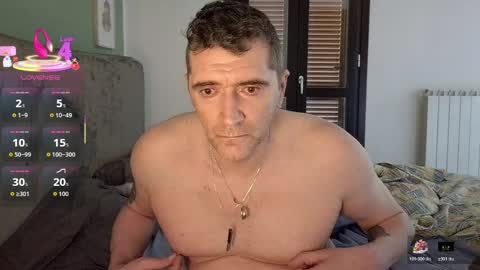 Snapshot of zackhot31 chatting on 05-02-26, 02:55 Ivan online show from 05-02-26, 02:55