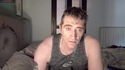 Snapshot of zackhot31 chatting on 06-01-26, 11:23 Ivan online show from 06-01-26, 11:23