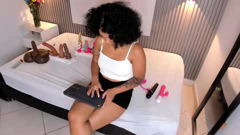 zafira online show from 03-11-25, 11:33