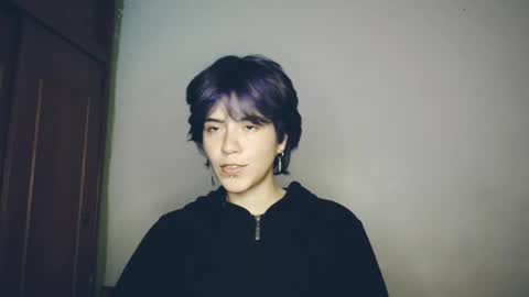 Snapshot of zafira_raven chatting on 09-18-25, 12:01 zafira_raven online show from 09-18-25, 12:01