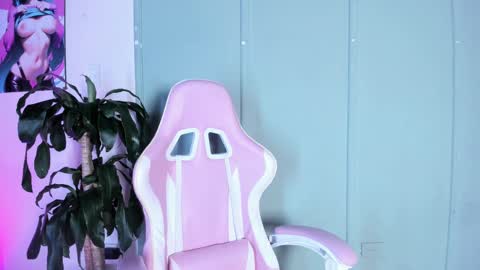 Zafiro Brown online show from 09-25-25, 11:58