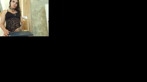 Snapshot of zafiro_cat chatting on 04-20-26, 05:21 Zafiro online show from 04-20-26, 05:21