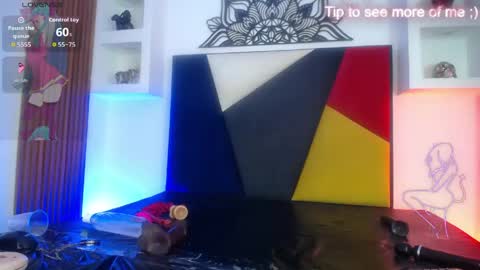 Snapshot of zafiro_cat chatting on 05-17-26, 11:50 Zafiro online show from 05-17-26, 11:50