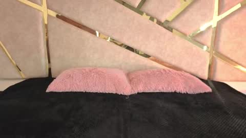 Claire  online show from 12-16-25, 07:08